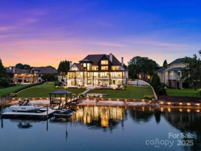 should i move to charlotte
